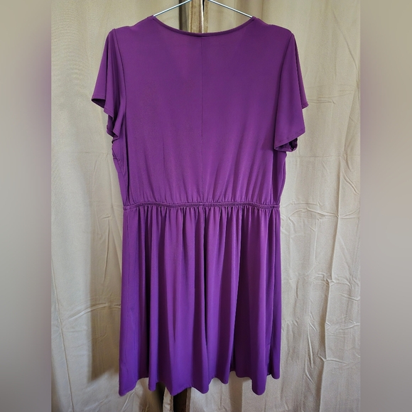 Lane Bryant Womens Tea Length Burgundy Dress Size 14/16 - Picture 2 of 3